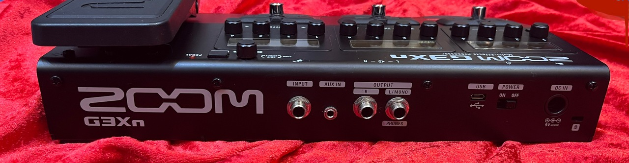 新品同様 ZOOM G3Xn 付属品完備 元箱まで綺麗 - メルカリ