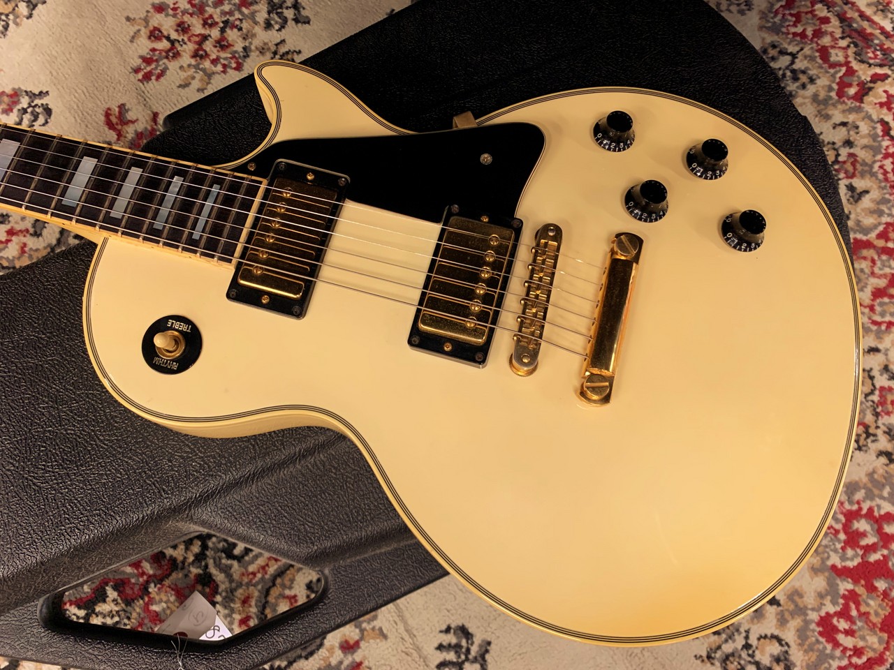 Gibson Les Paul Custom Alpine White 1987年製≒4.35kg【48回無金利】（ビンテージ）【楽器検索デジマート】