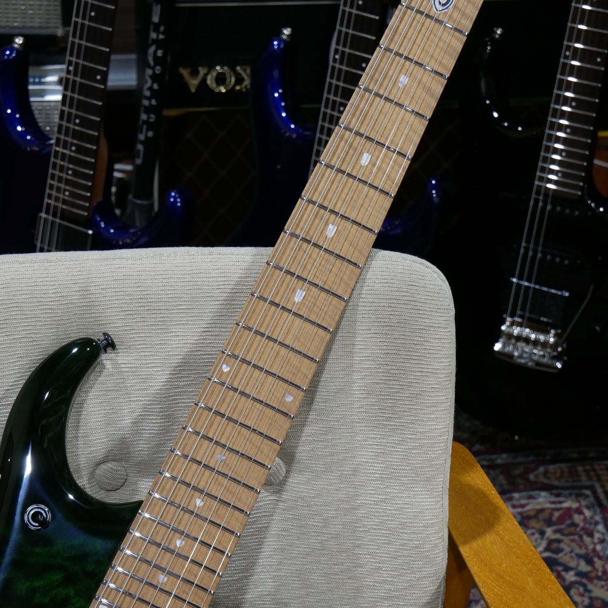 MUSIC MAN JP15 7 String / Green Tiger Eye Quilt 【SPLIT BUFFER