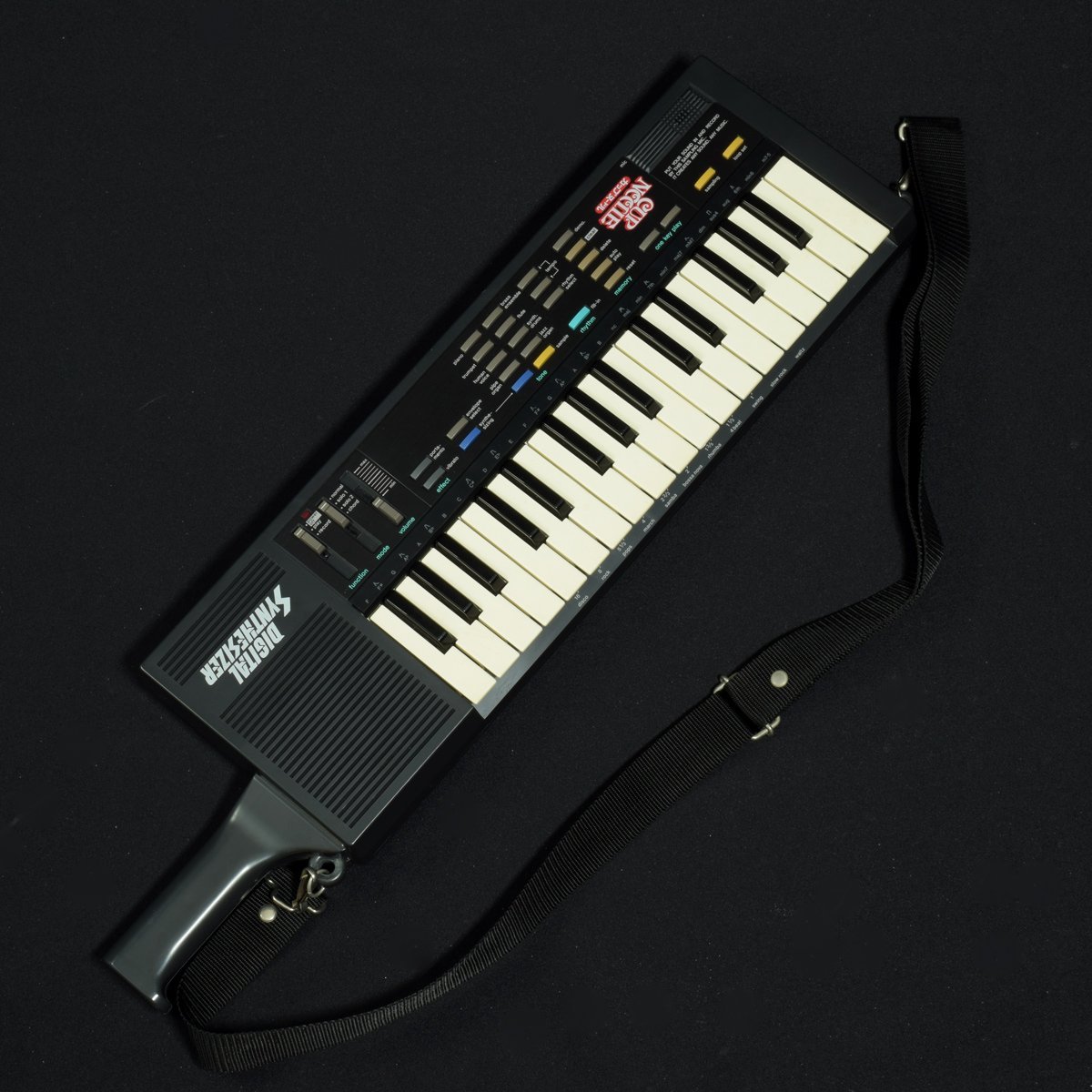 NISSIN 日清 カップヌードル シンセサイザー キーボード C-16鍵盤楽器 ...