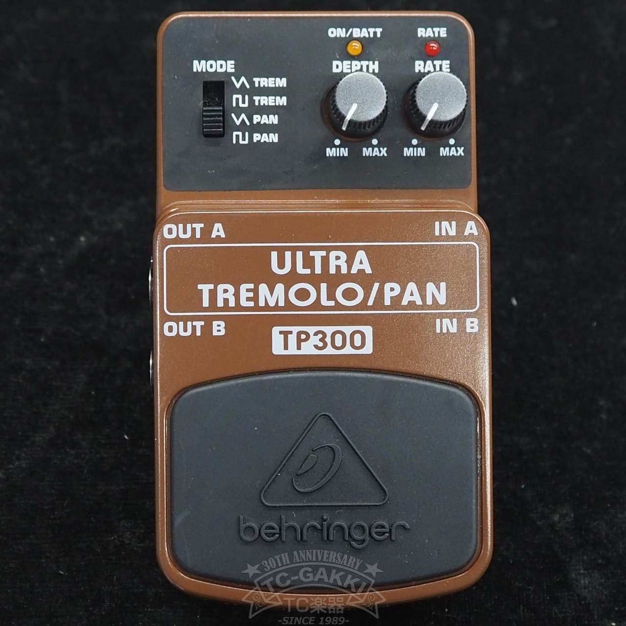 TP300 Ultra Tremolo/Pan, Recent – Dave's Guitar Shop