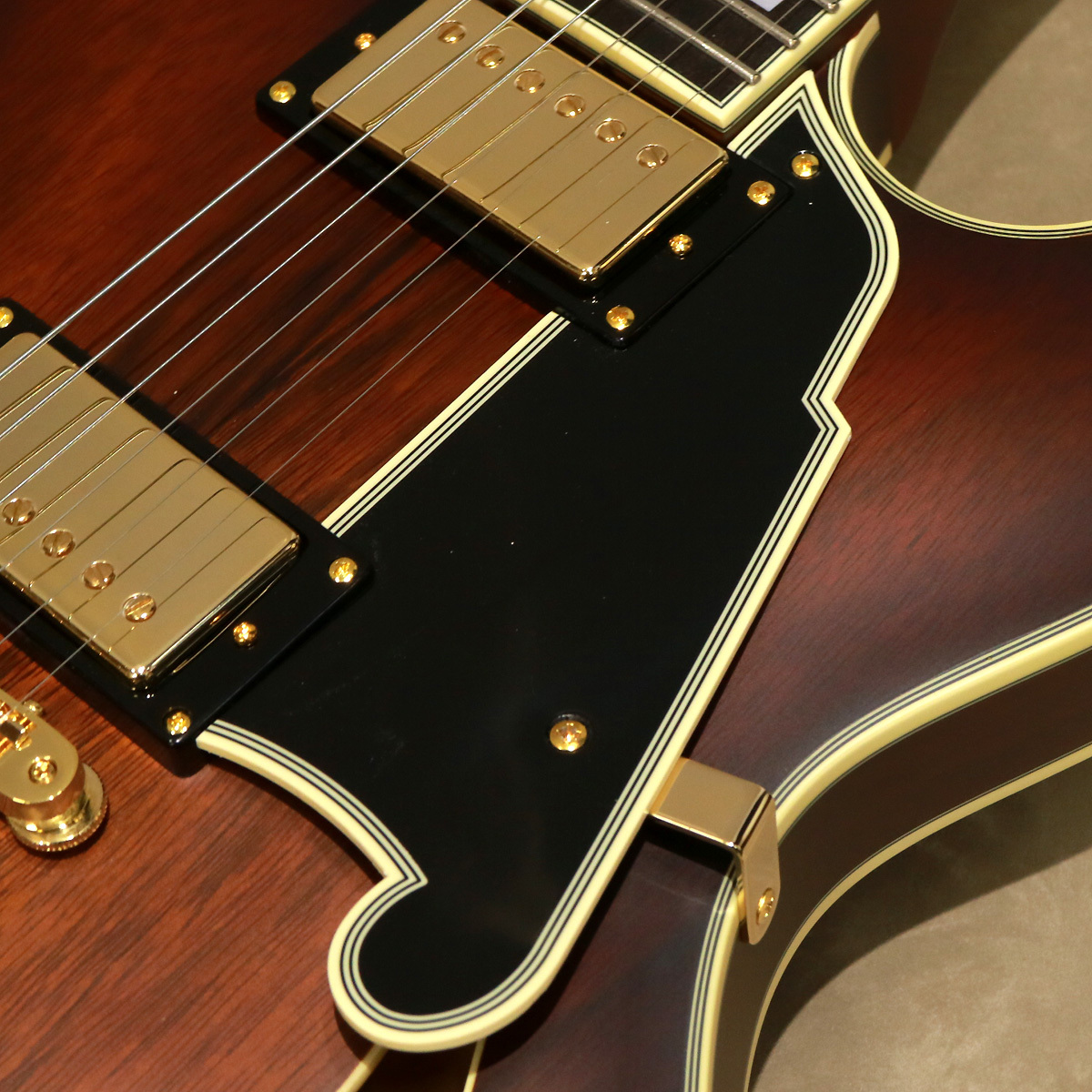 D'Angelico Deluxe DC , Satin Brown Burst[WEBSHOP在庫]（B級特価