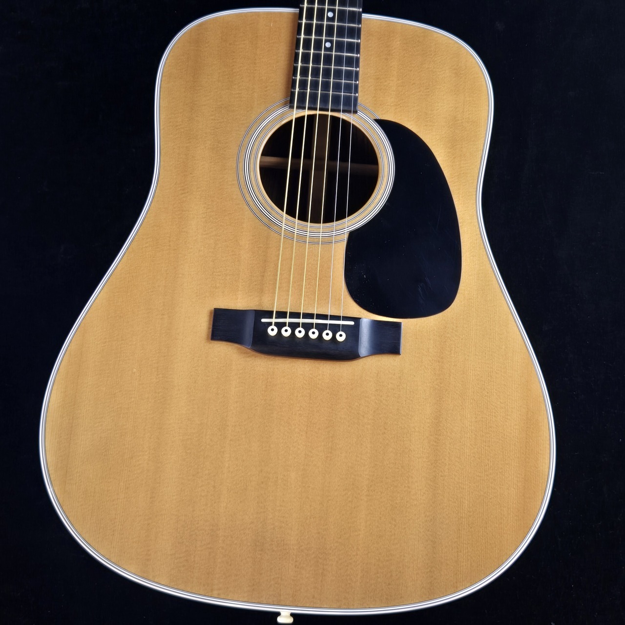 Martin D-28 1999年製　美品　ハードケース付き Martin CTM D-28 1999 - Natural【現物画像】（中古/送料無料）【楽器