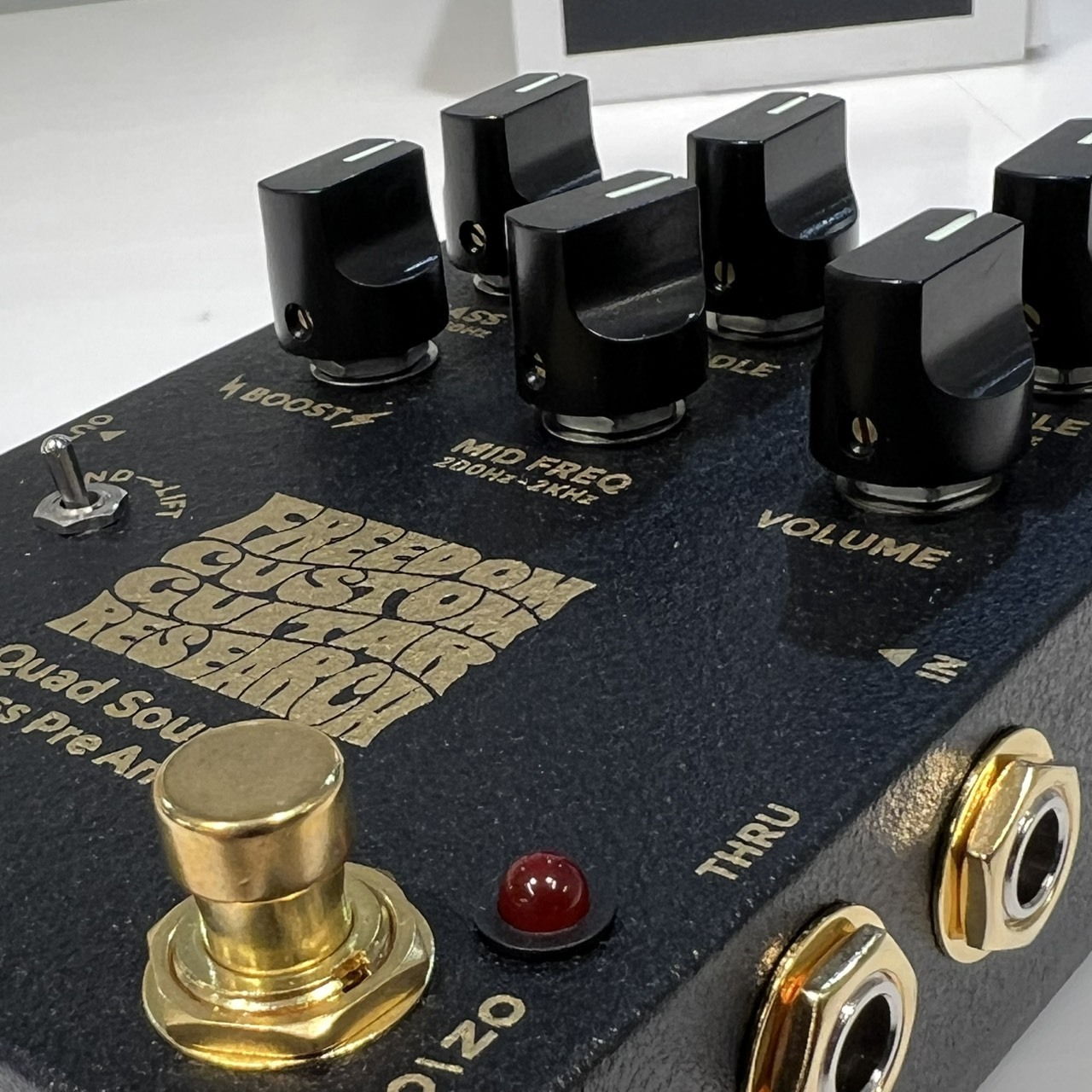 FREEDOM CUSTOM GUITAR RESEARCH Quad Sound Bass Pre Amp 2（新品