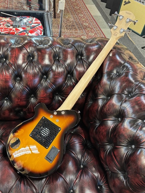 ベース Pignose PGB-200 PGB-200 CA | Pignose Bass | Products | ARIA 荒井貿易株式会社