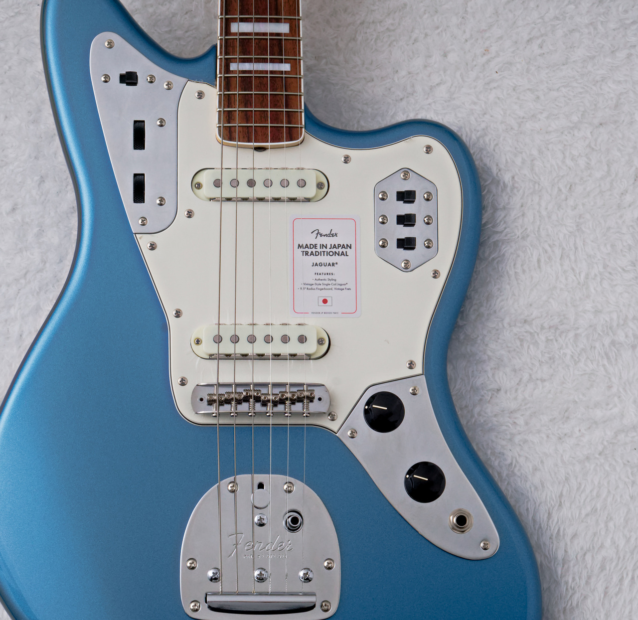 Fender Made in Japan Traditional II Late 60s Jaguar Lake Placid