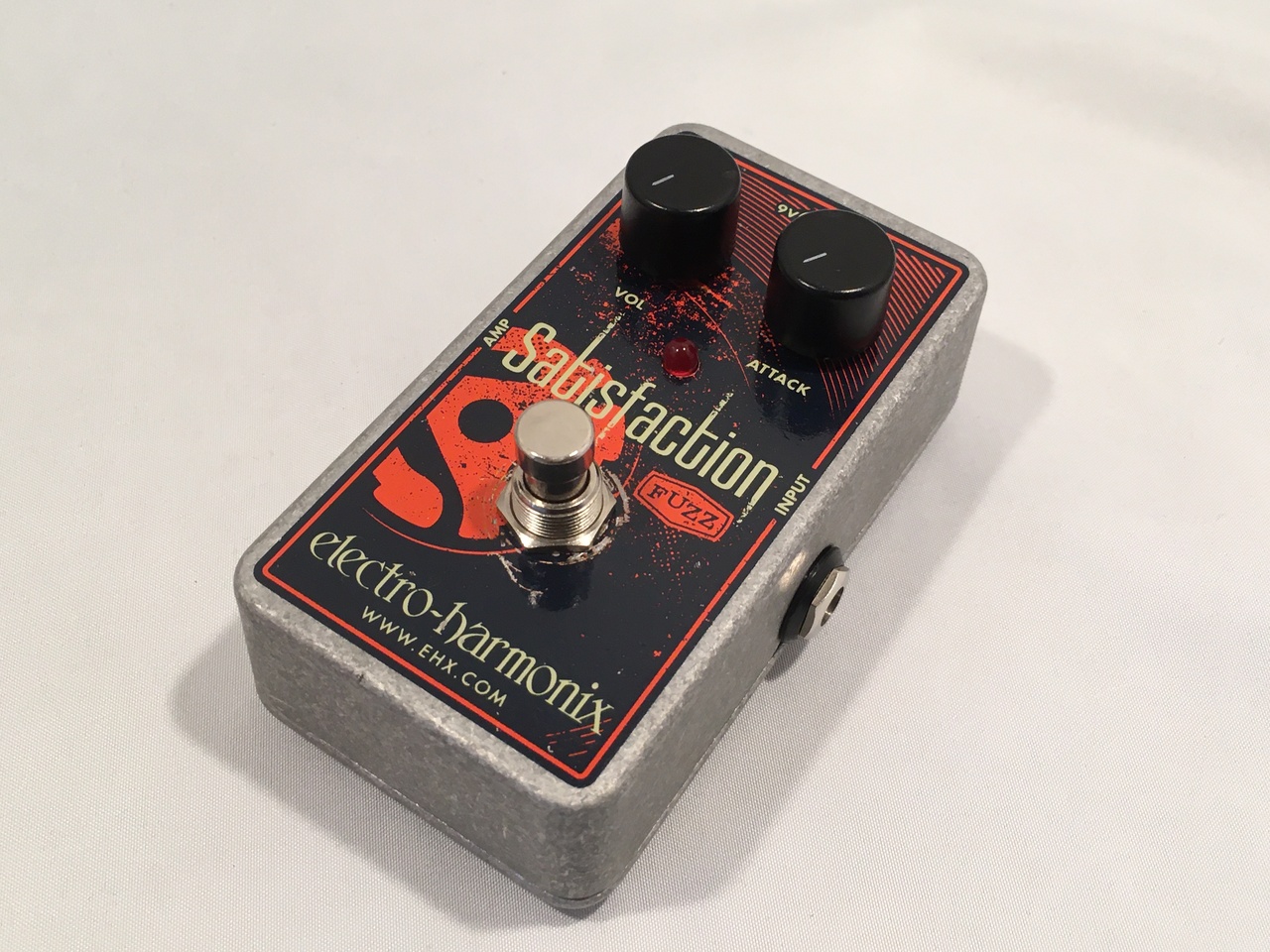 Amazon.com: Electro-Harmonix Satisfaction Plus Fuzz Pedal