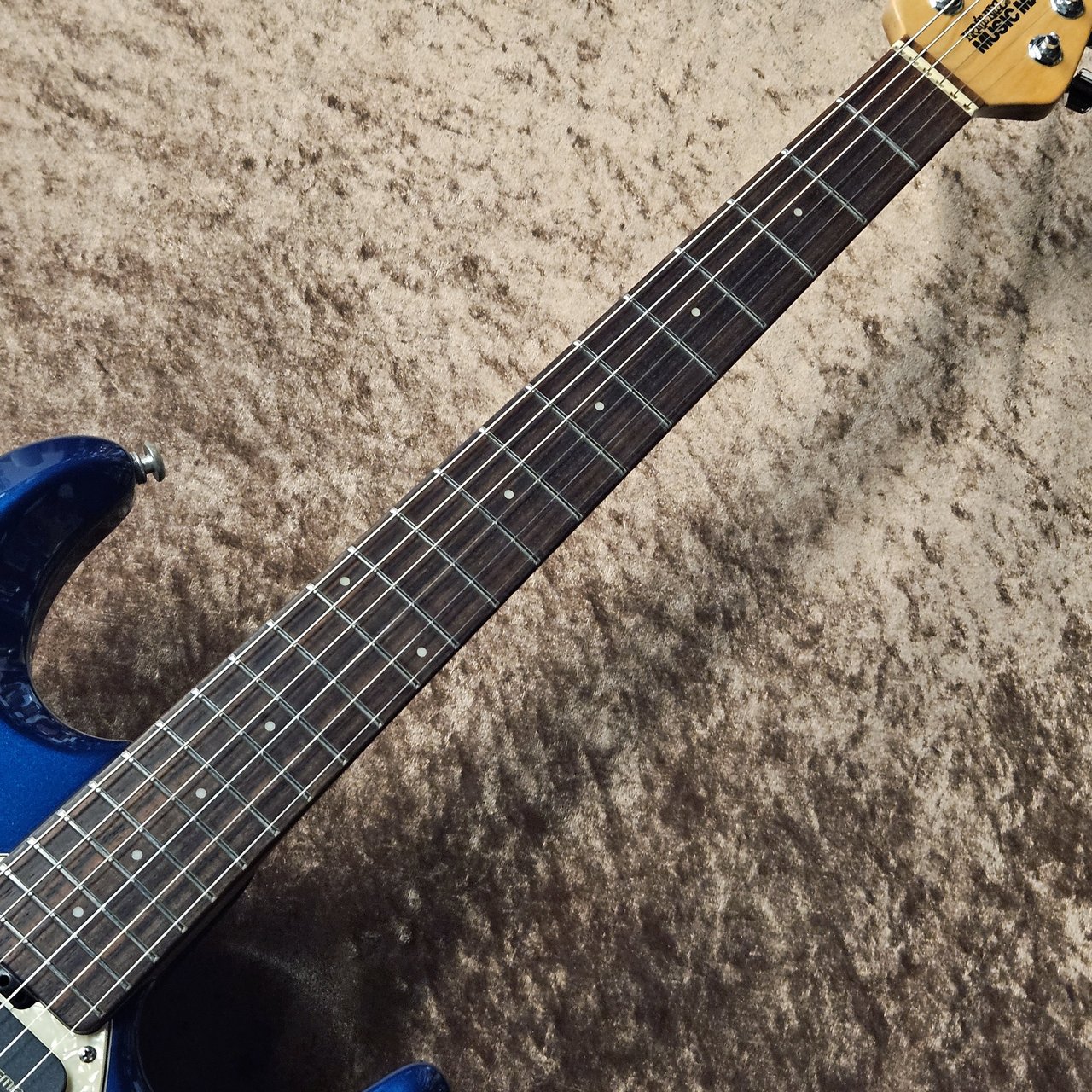 MUSIC MAN USA Silhouette Special HSS Tremolo EMG Mod.（中古/送料