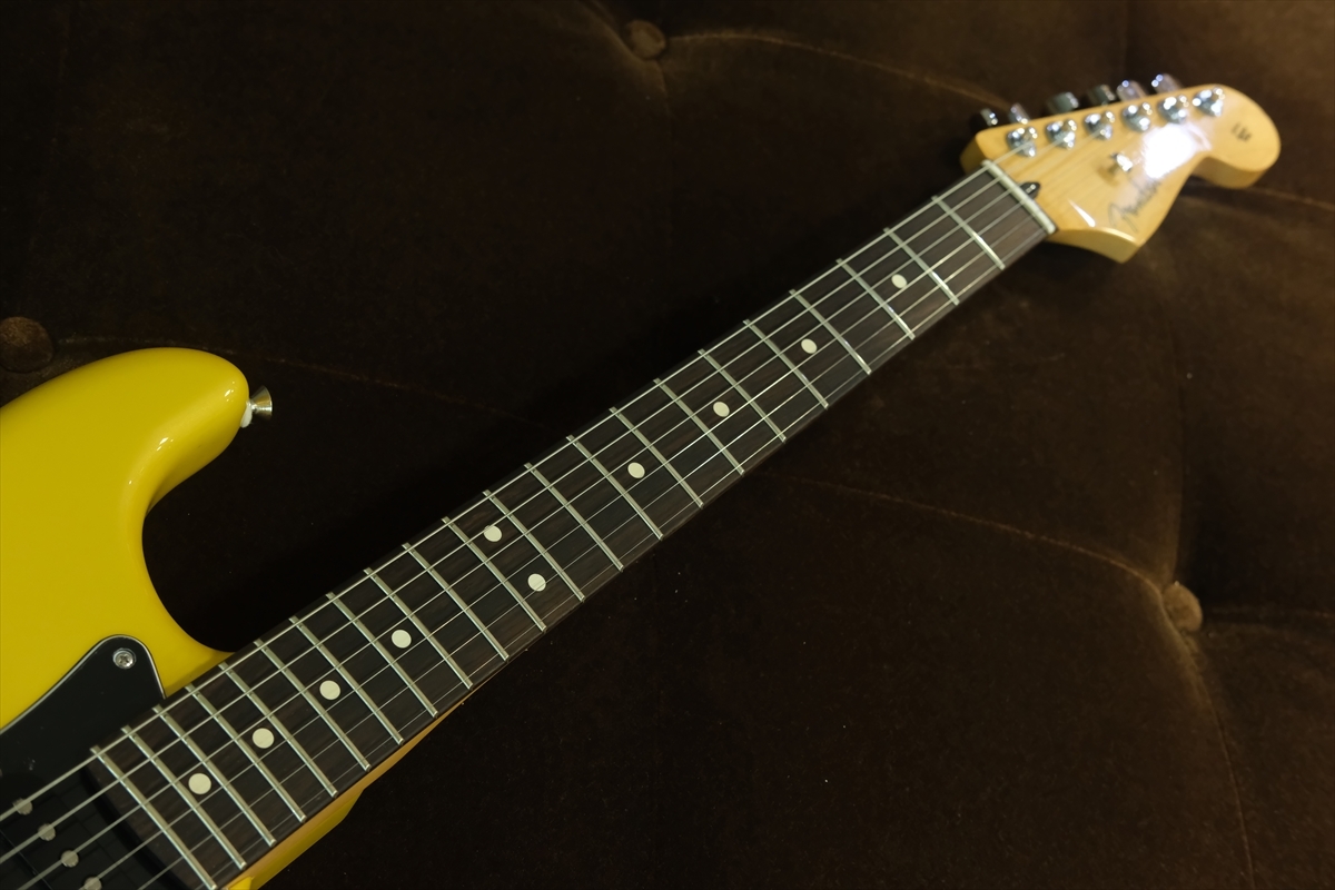 Fender Player II Modified Stratocaster HSS / Sunshine Yellow（新品
