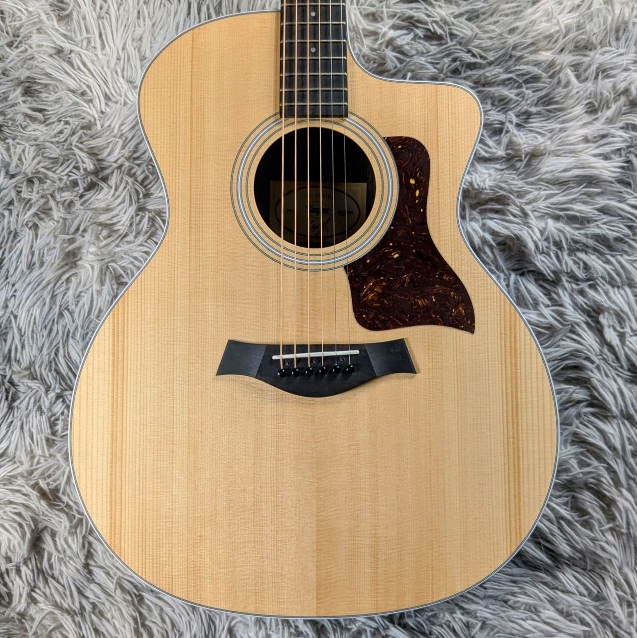 ［美品、付属品完備］Taylor 214ce rosewood 214ce Rosewood | 【クロサワ楽器店オンラインショップ】いい