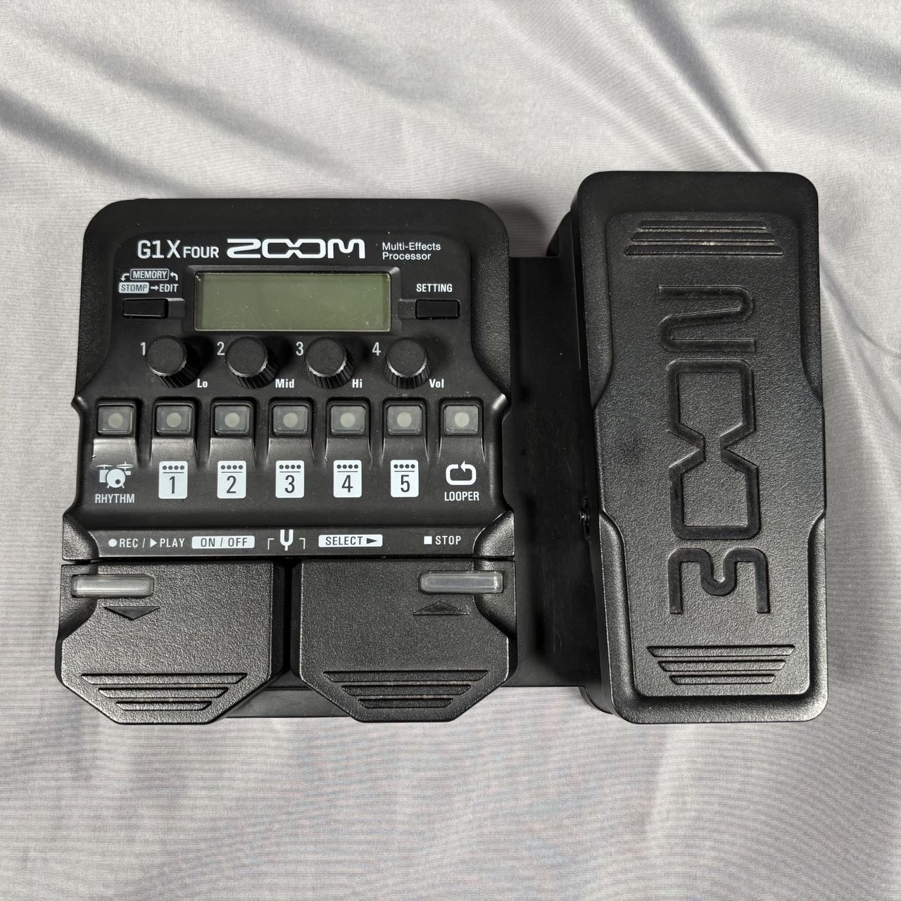 ZOOM G1X FOUR ※純正アダプター付き（中古）【楽器検索デジマート】