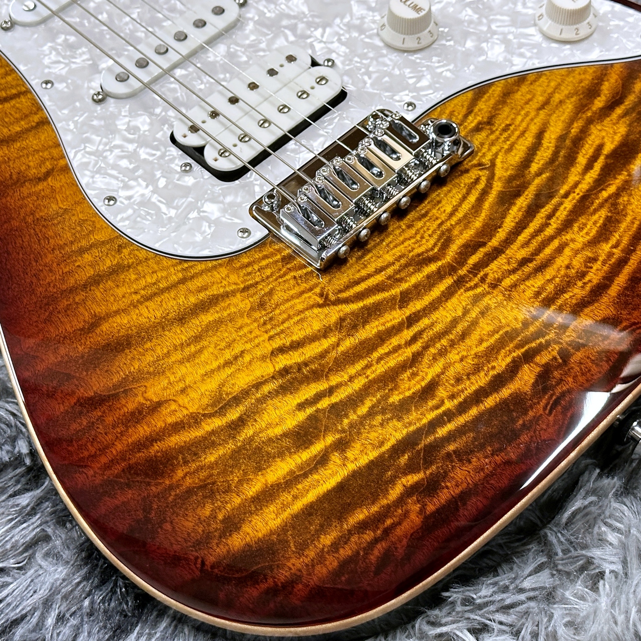 Suhr JE-Line Standard Plus MH Bengal Burst / Pau Ferro