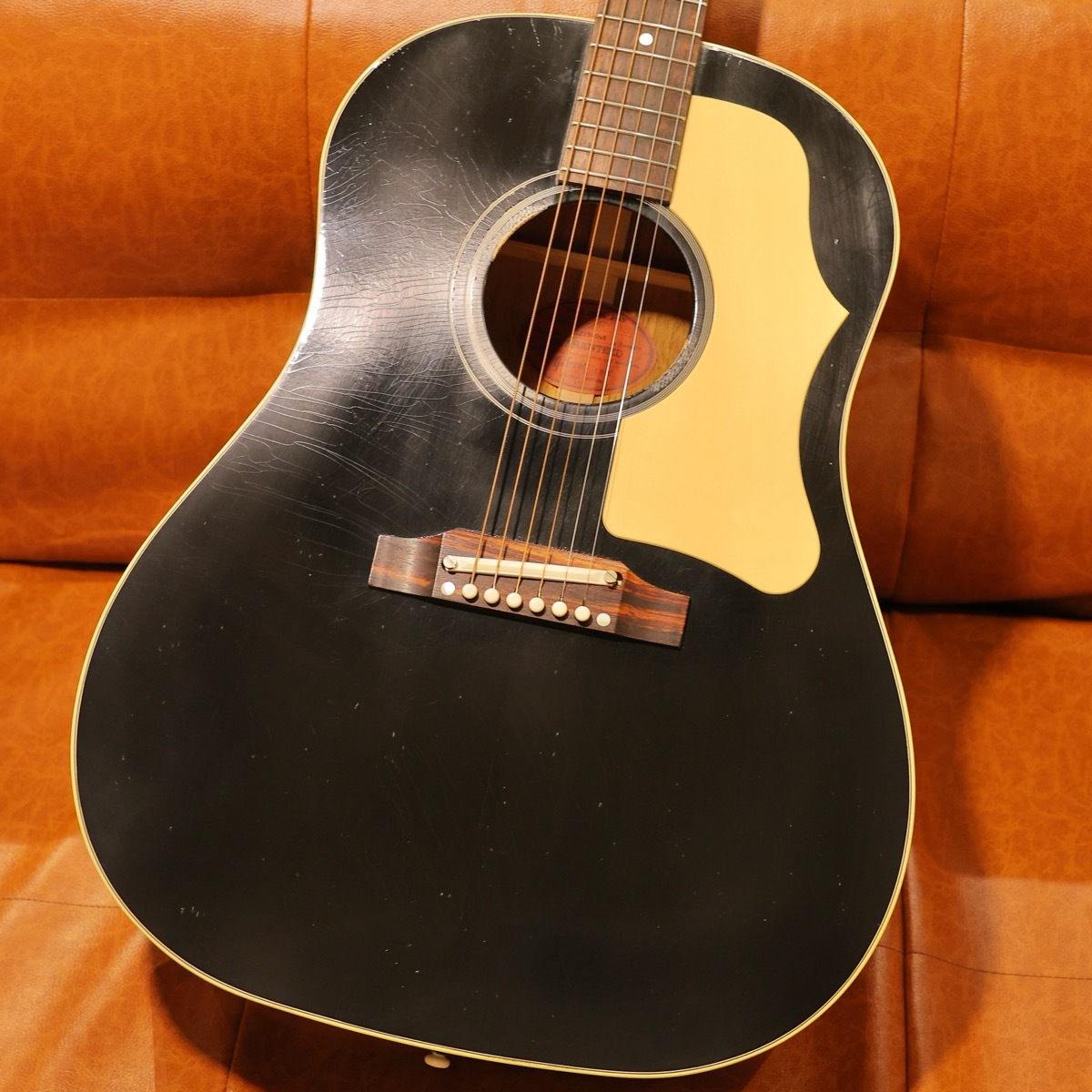 Gibson Custom Shop Murphy Lab 1960's J-45 Ebony Light Aged【中古