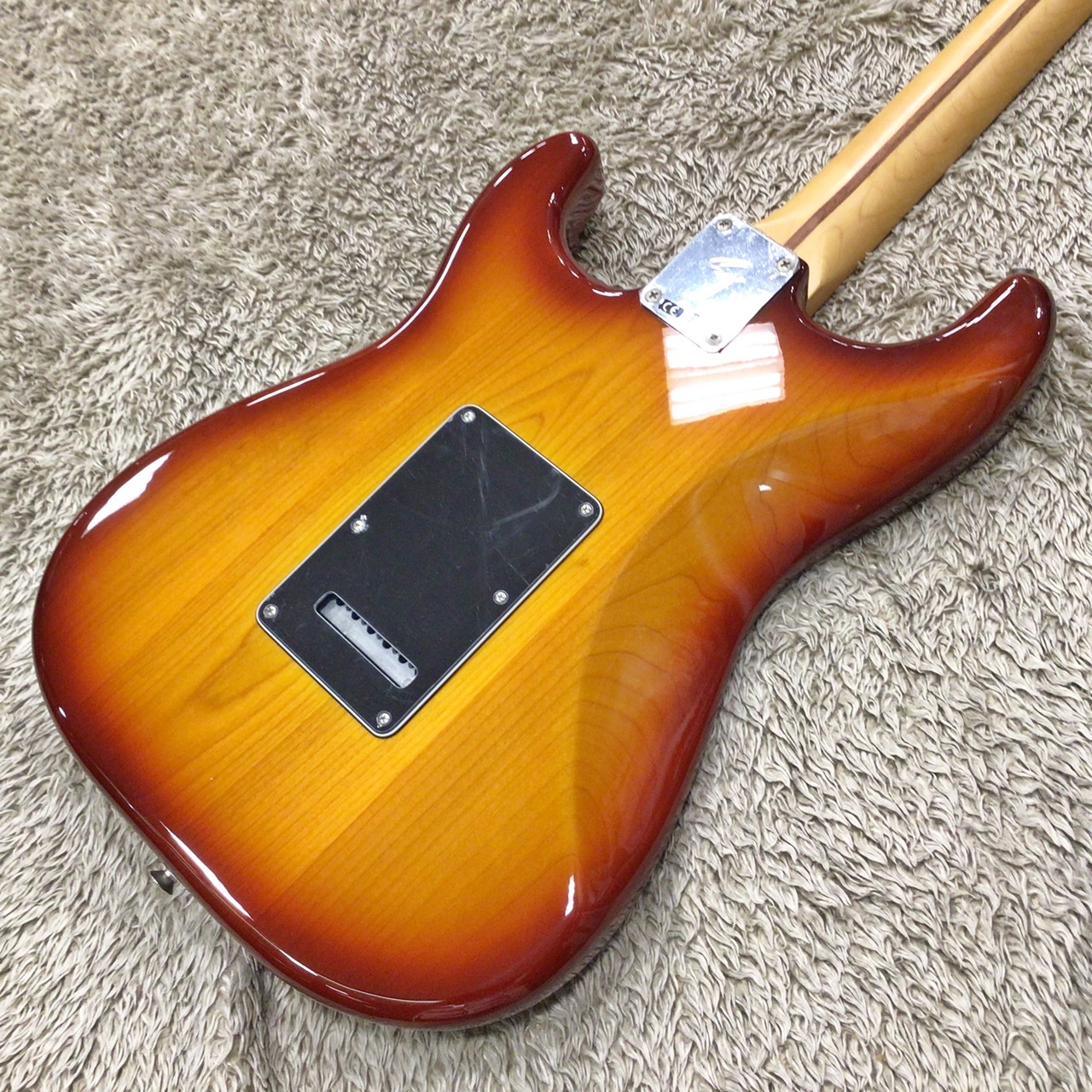 送料購入者負担　訳ありFender PLAYER 最終値下げ‼️‼️‼️‼️‼️‼️‼️‼️‼️ Fender Player Plus Stratocaster Maple Fingerboard /3TSB 生産