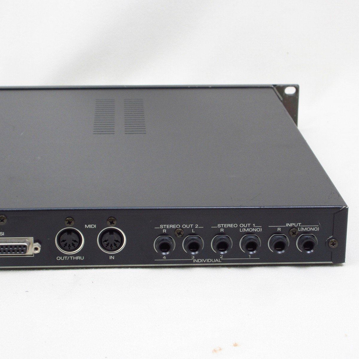 Roland S-760 -32MB- with OP760-1 