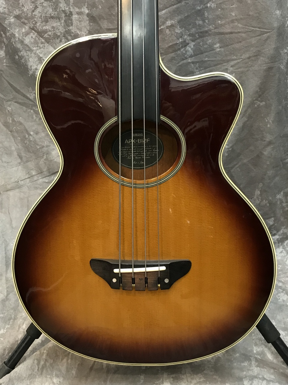 YAMAHA APX-B12F（中古）【楽器検索デジマート】