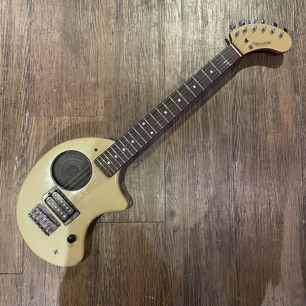 Fernandes　zo-3 中古品 FERNANDES ZO-3 Electric Guitar（中古/送料無料）【楽器検索デジマート】