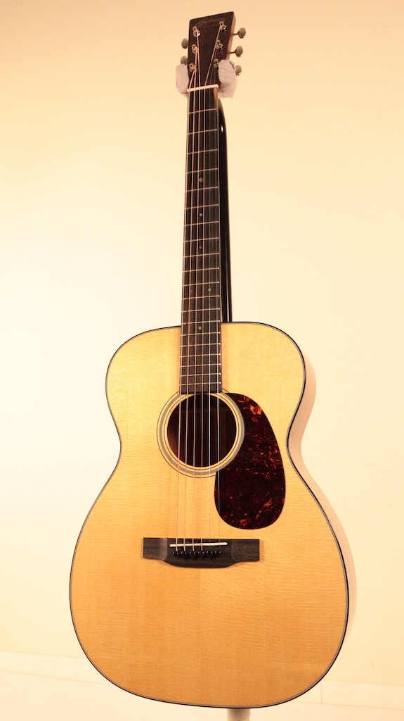 マーチン00-18 1962年製 Martin 00-18（ビンテージ）【楽器検索デジマート】