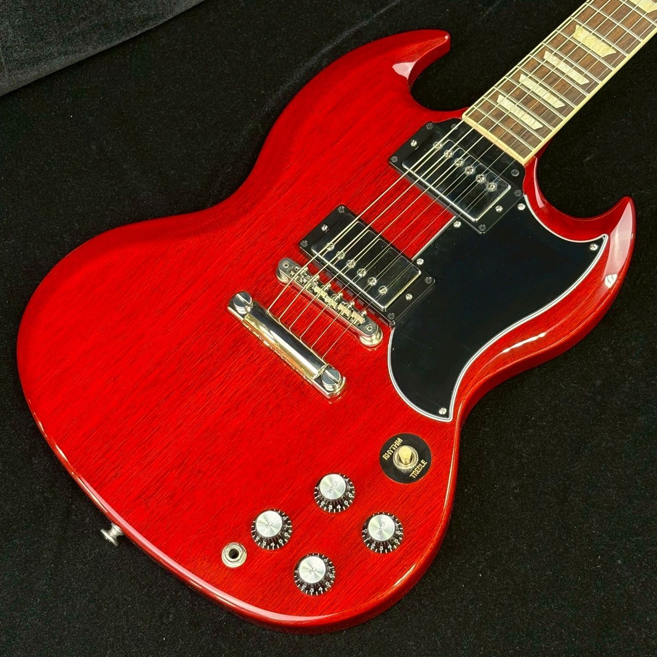Gibson SG エレキギター 赤色 ハードケース付き Gibson SG Standard '61 (Cardinal Red Burst) ｜イケベ楽器店