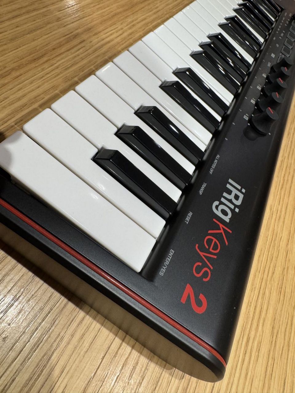 iRig Keys 2 37鍵 MIDIキーボード iRig Keys 2 - IK Multimedia | Hookup, Inc.