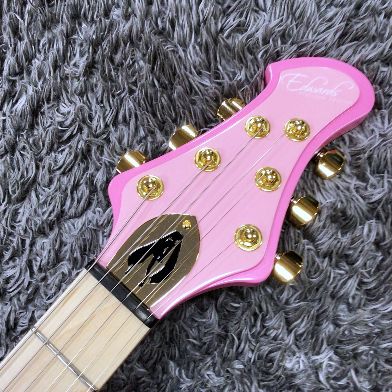 初音ミク | ESP GUITARS