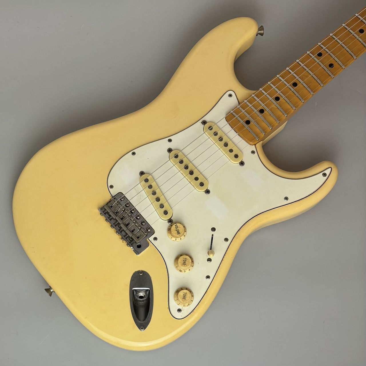 Fender Japan ST68-185YM Yngwie Malmsteen Signature Model（中古
