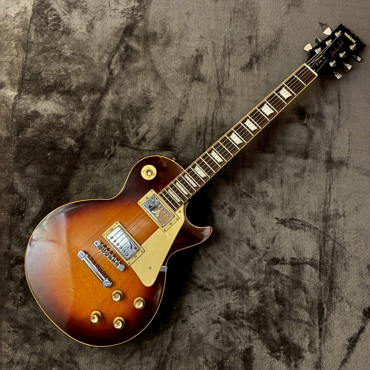 訳有YAMAHA SL380 レスポールタイプ サンバーストジャパンヴィンテージ 訳有YAMAHA SL380 レスポールタイプ サンバーストジャパンヴィンテージ
