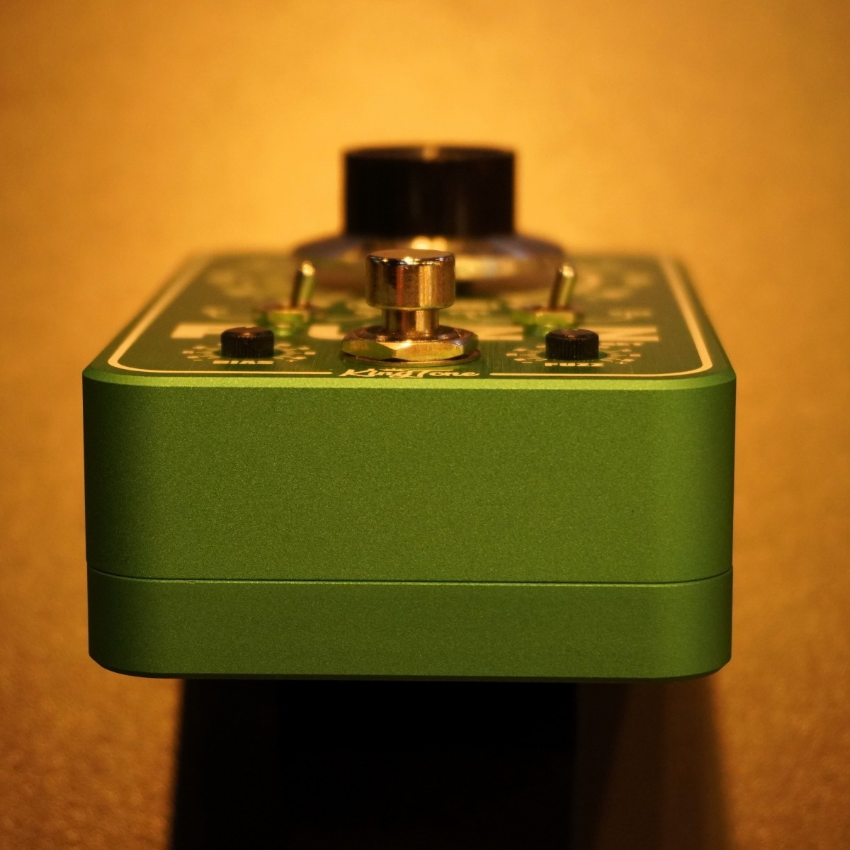 KING TONE GUITAR mini FUZZ V2 Limited Edition Green 【御茶ノ水