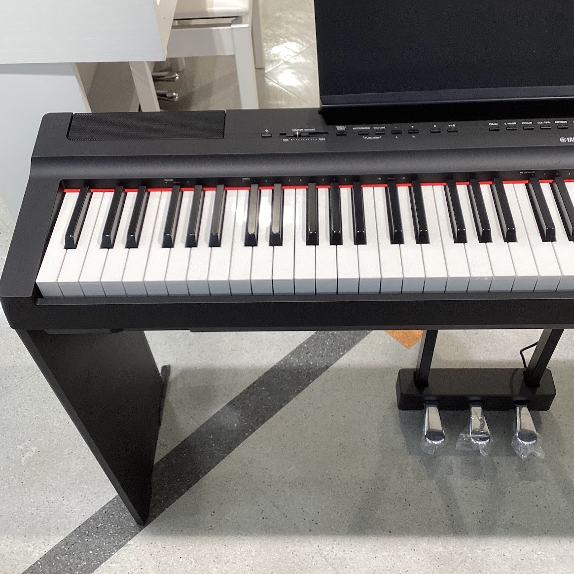 YAMAHA P-125（中古/送料無料）【楽器検索デジマート】