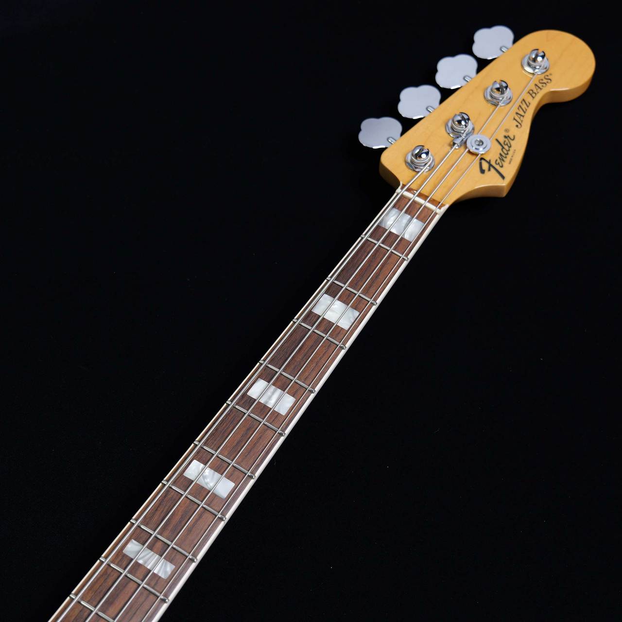 ベース　Fender American Deluxe Jazz Bass N3 Fender American Deluxe Jazz Bass - Olympic White | Sweetwater