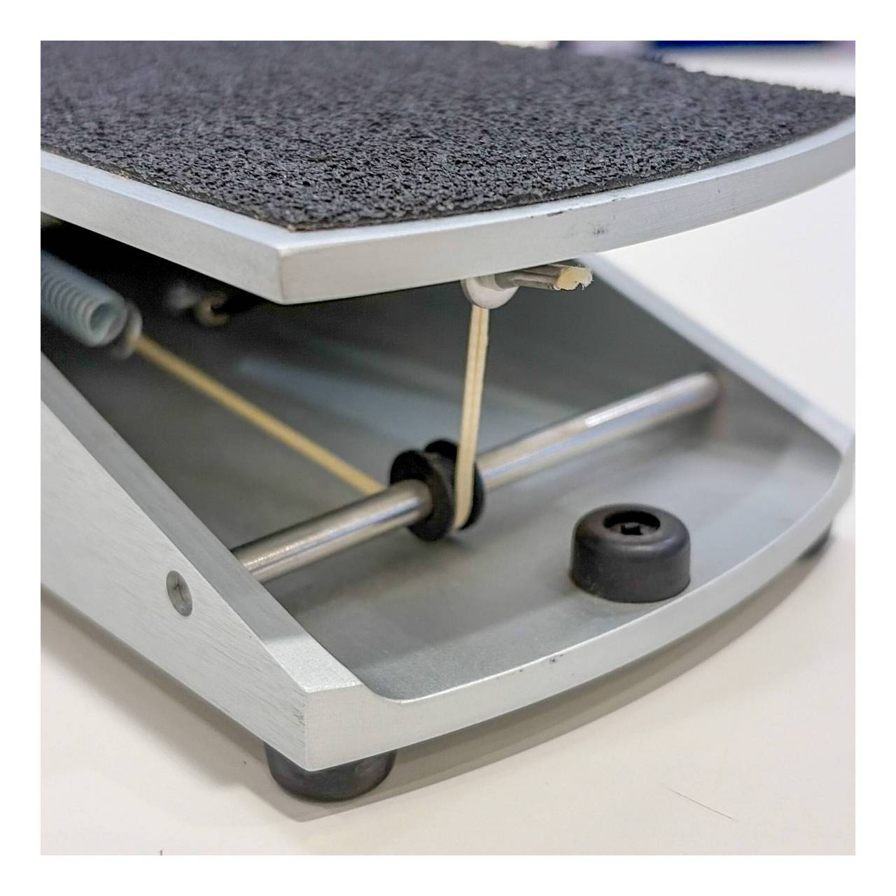 ERNIE BALL 6180 【Volume Pedal Jr. 250K】 Passive Electronics