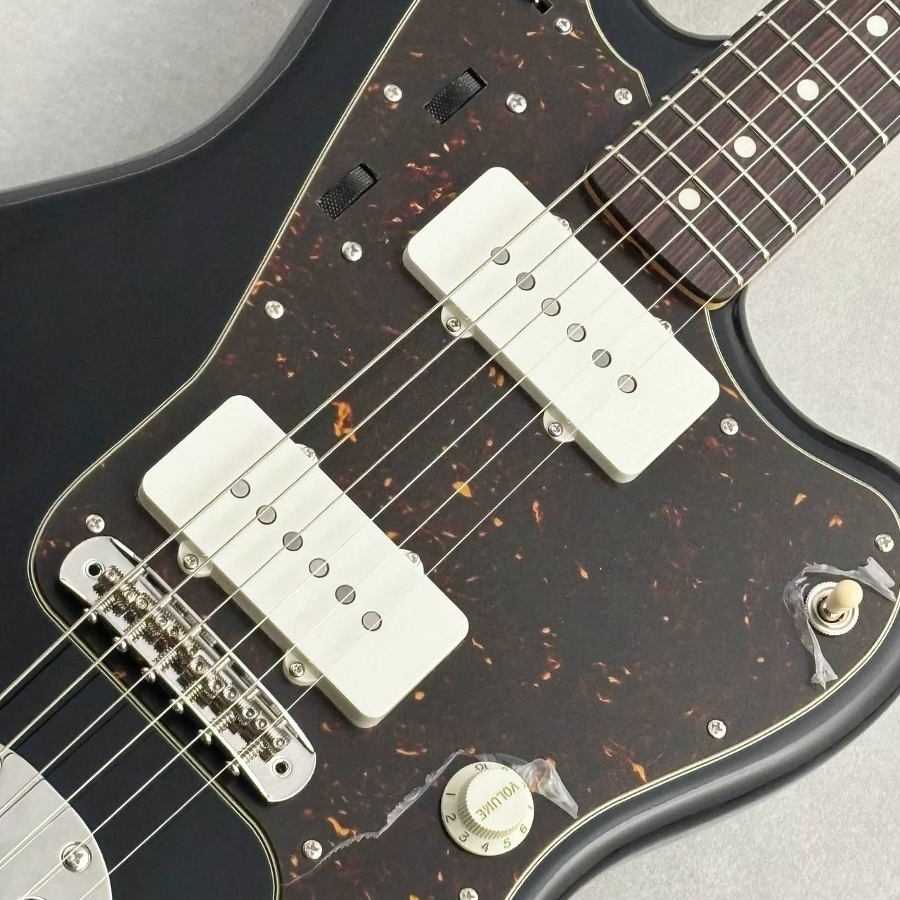 Vanzandt JMV-R2 ~Black~ #10170 ≒3.70kg【黒×鼈甲ピックガード