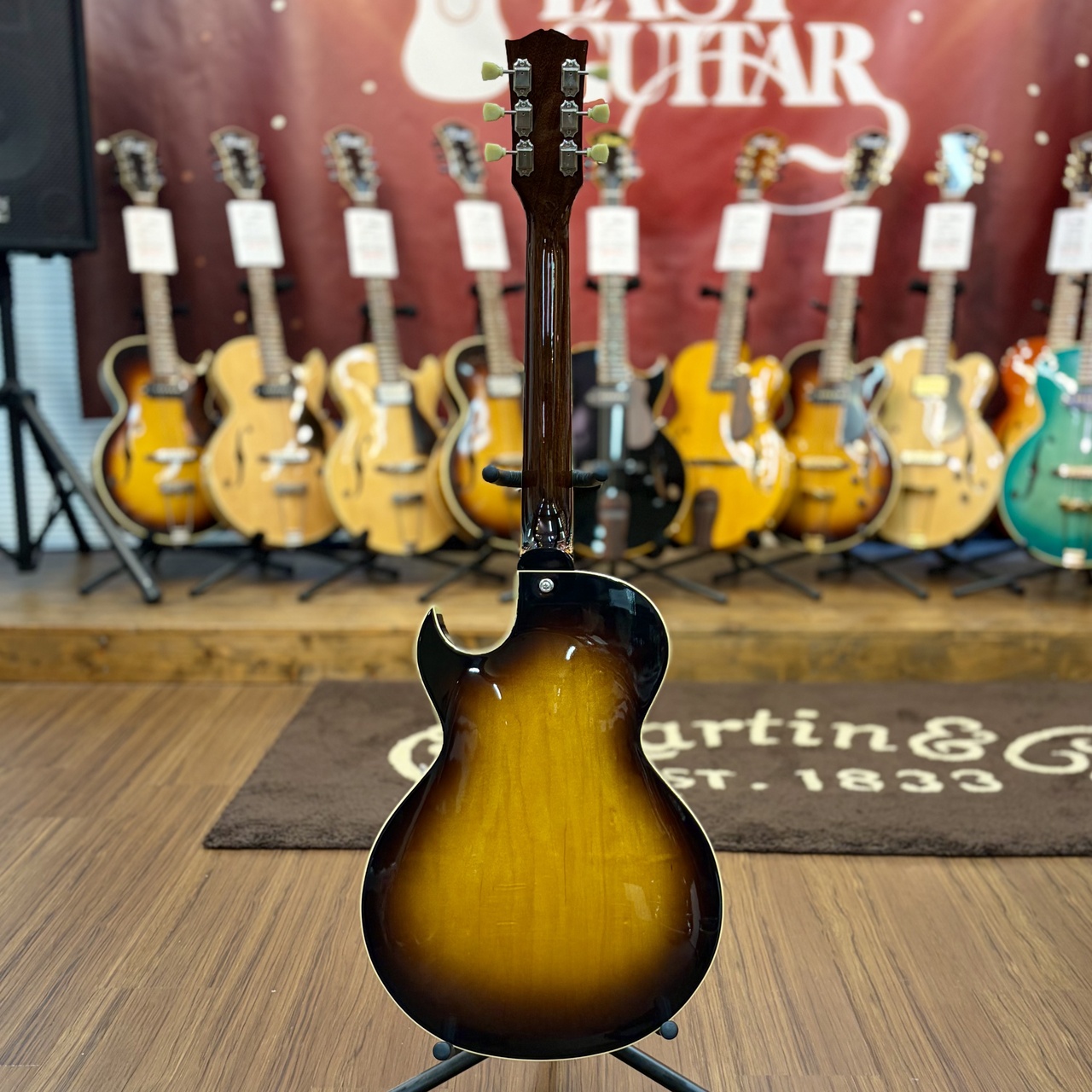 ギター Archtop Tribute AT105 Jr. Classic Archtop Tribute AT105 Jr. Classic 2020s（中古）【楽器検索デジマート】
