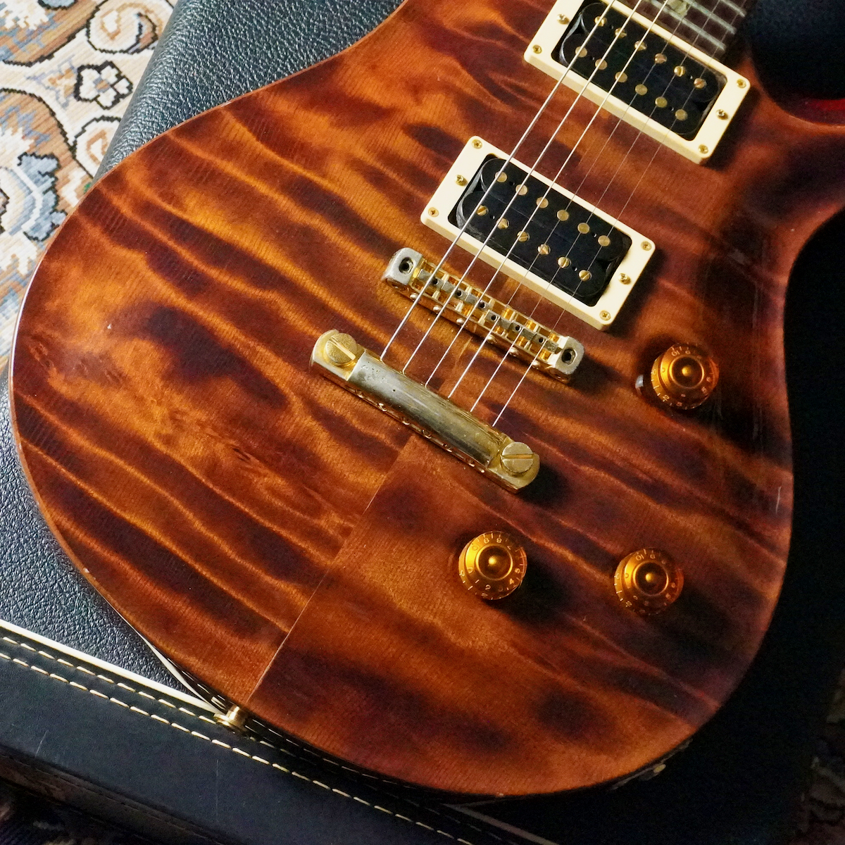 Paul Reed Smith(PRS) Signature Limited Edition Red Wood Top 1990