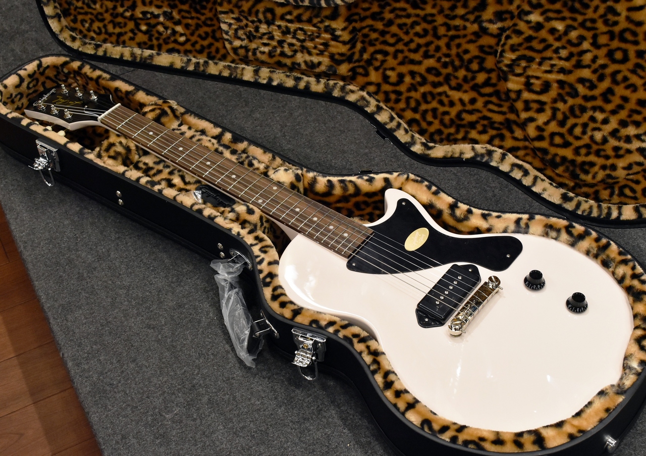 Epiphone Les Paul アイボリー ハードケース付き Epiphone Les Paul アイボリー ハードケース付き