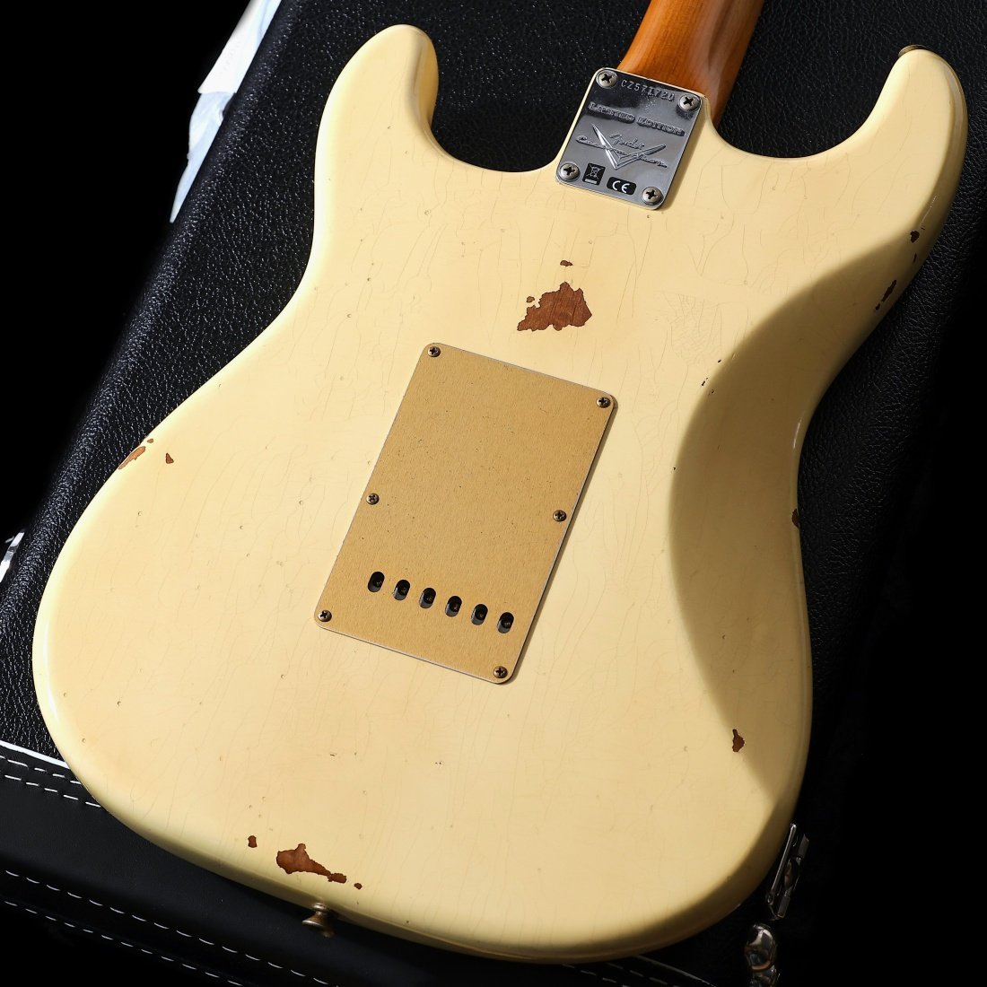 最終値下 Fender Japan ストラトラージヘッド Relic Mod 218 Guitars on X: 