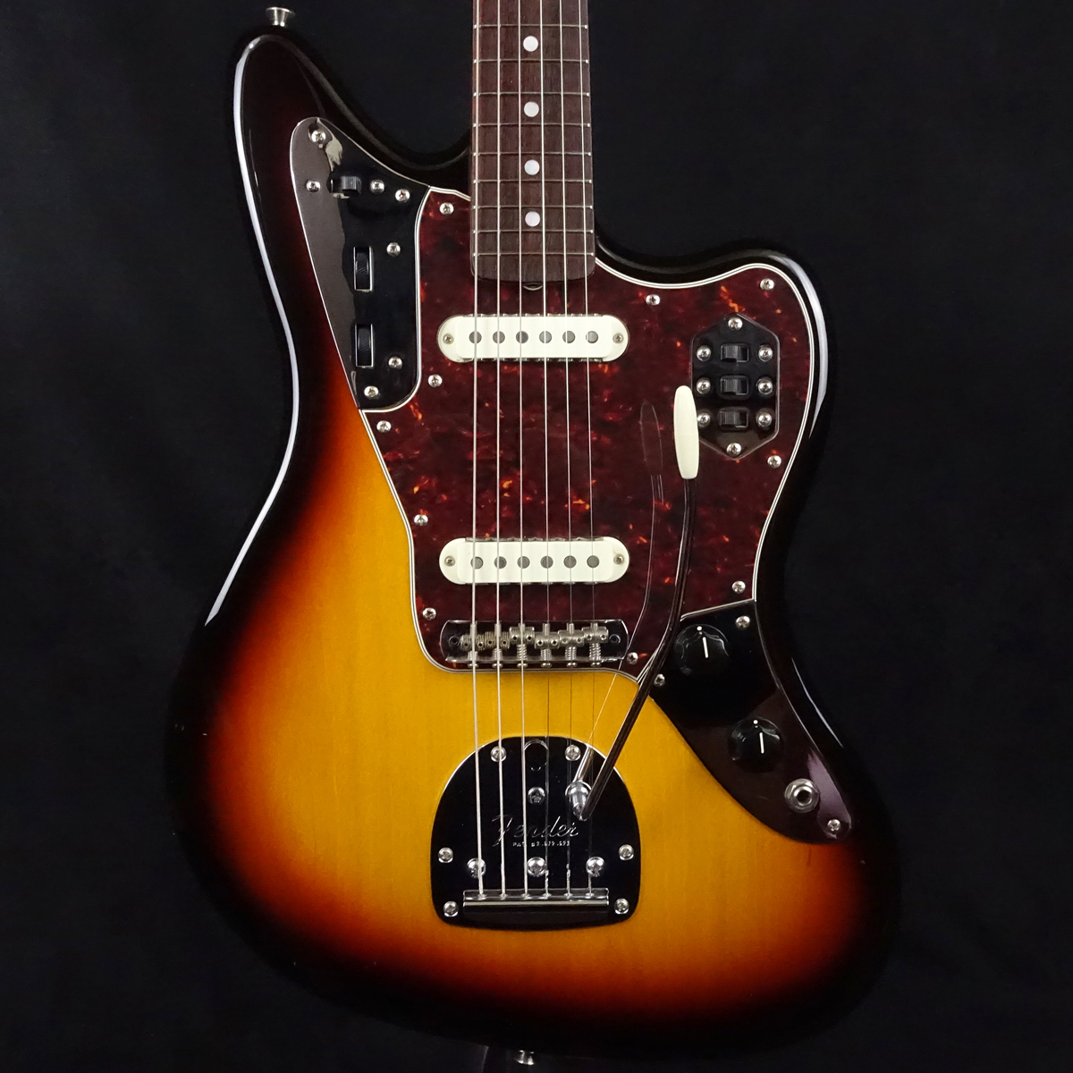 Fender Made in Japan Traditional II 60s Jaguar 3-Color