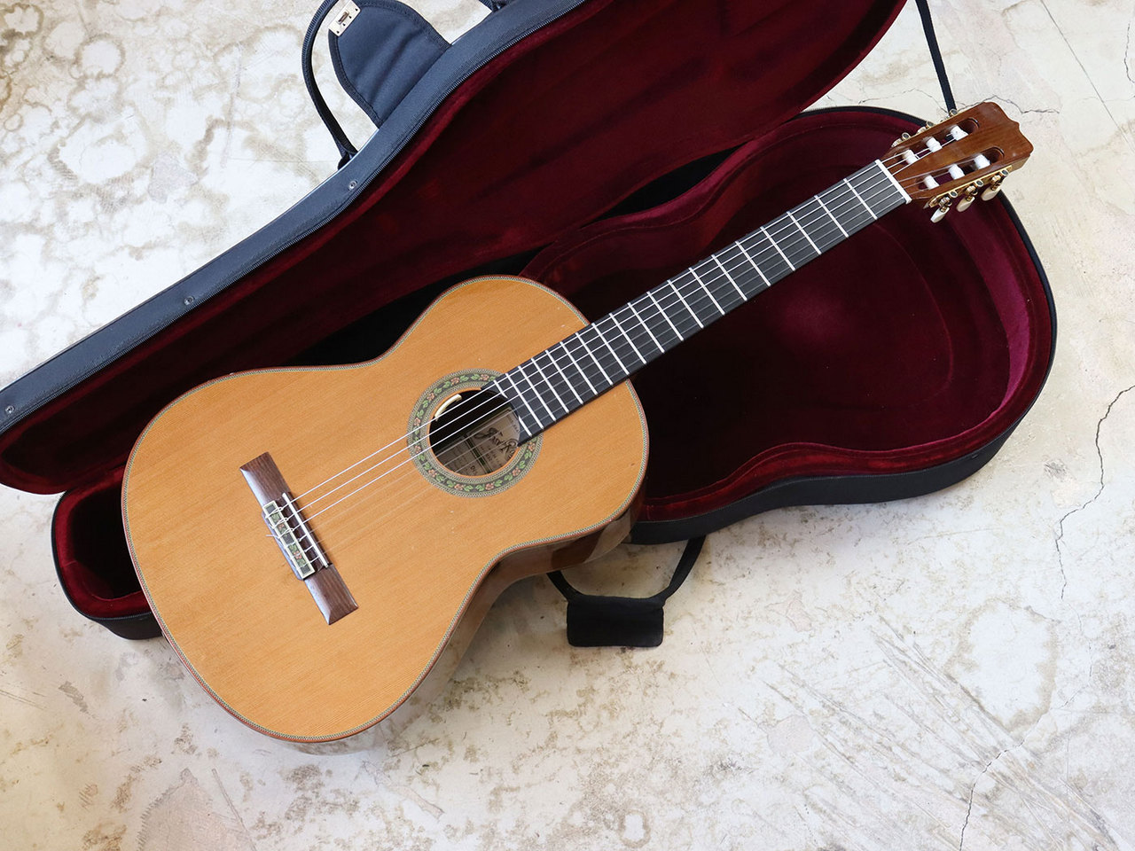 宴 手工品 日本製 Classical Guitar クラシックギター