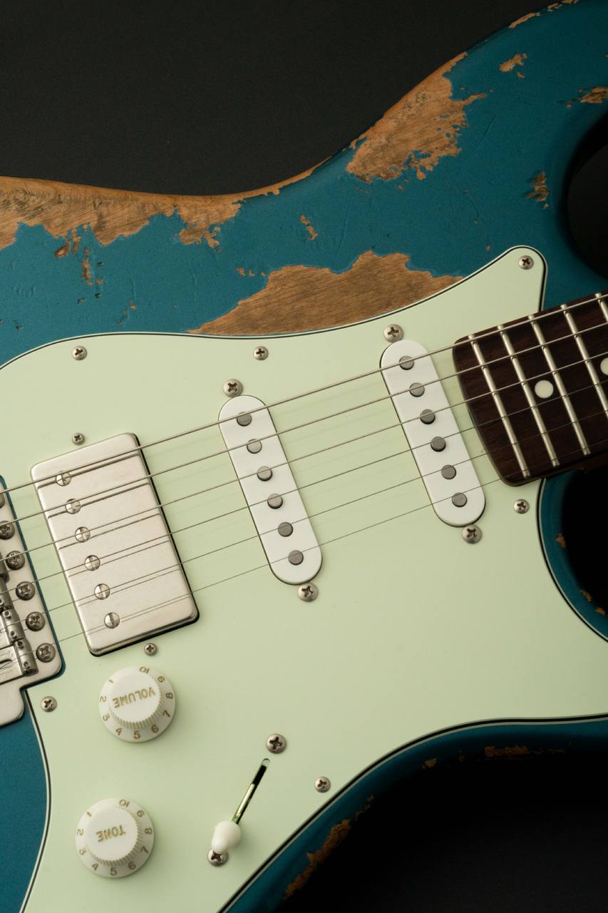 Sugi Stargazer SGZ SSH Alder w/Vintage Rosewood -Lake Placid Blue