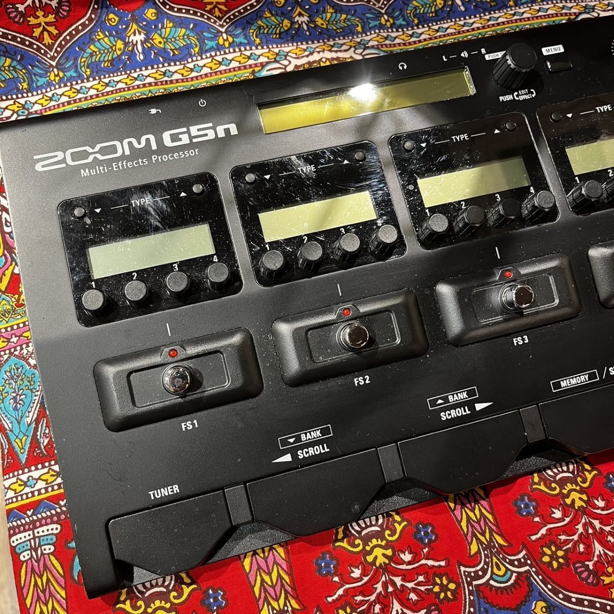 ZOOM Multi-Effects G5n ズーム マルチエフェクター 美品 - ギター