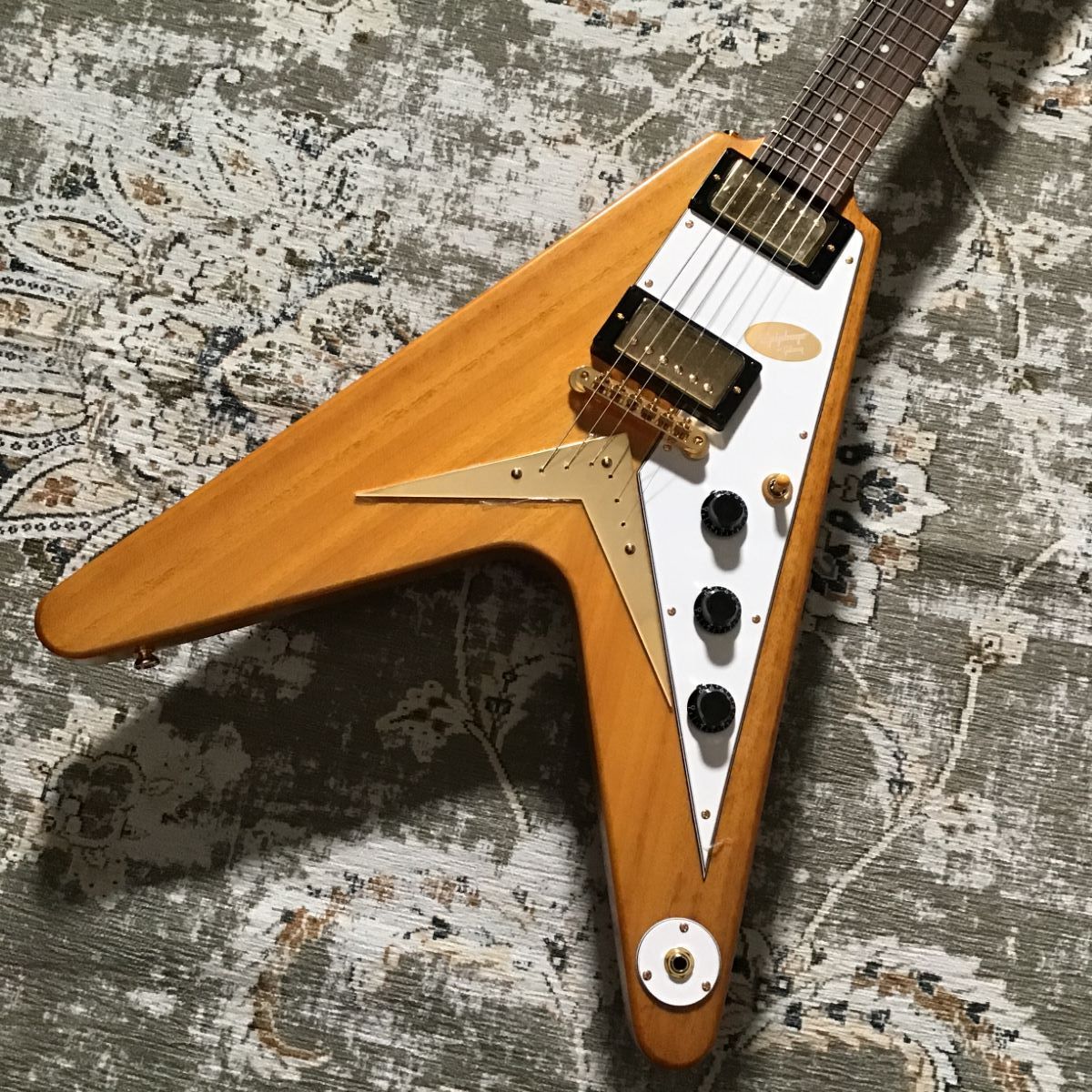 Epiphone Korina Flying V Aged Natural #23041523 2.94kg【特別