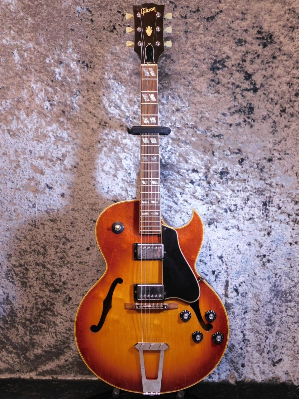 Gibson ES-175D '70（ビンテージ）【楽器検索デジマート】