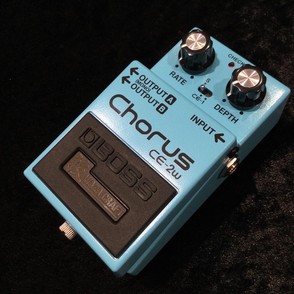 BOSS CE-2W CHORUS