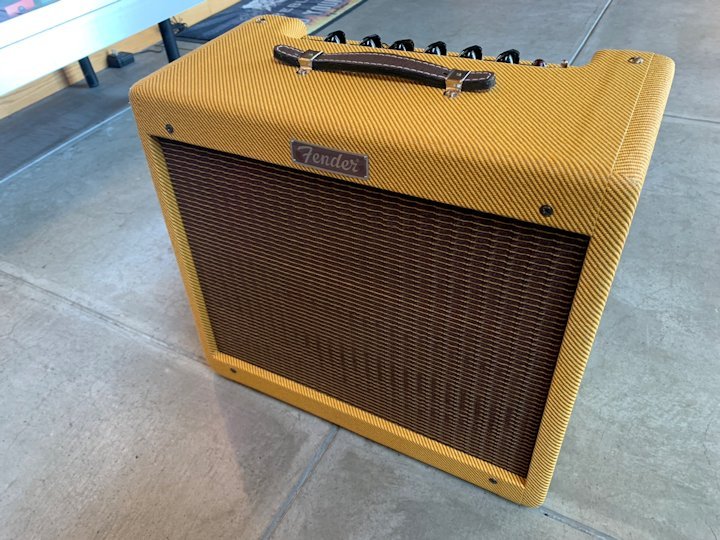 Fender Blues Junior Lacquered Tweed（新品）【楽器検索デジマート】