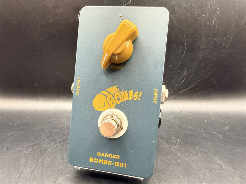 Combat DANGER BOMBS-B01 ブースター　ギターエフェクター Combat Bombs B-01（中古）【楽器検索デジマート】