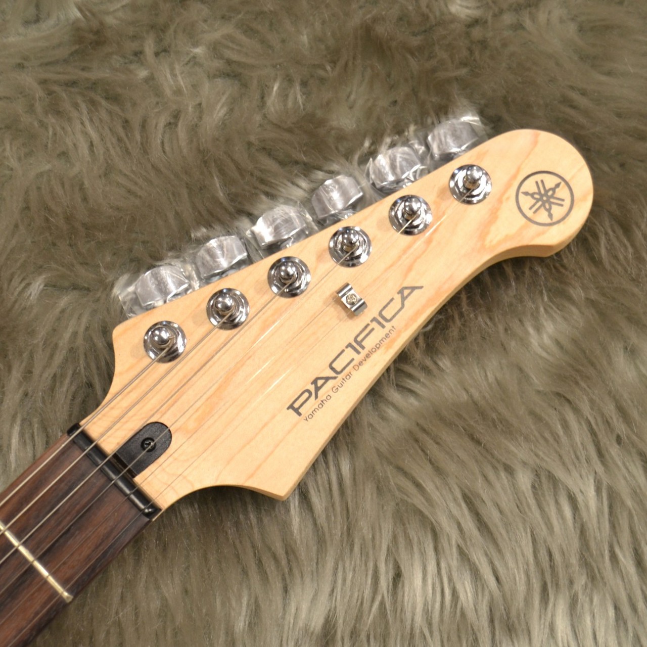 YAMAHA PACIFICA112V YNS イエローナチュラルサテンパシフィカ PAC112