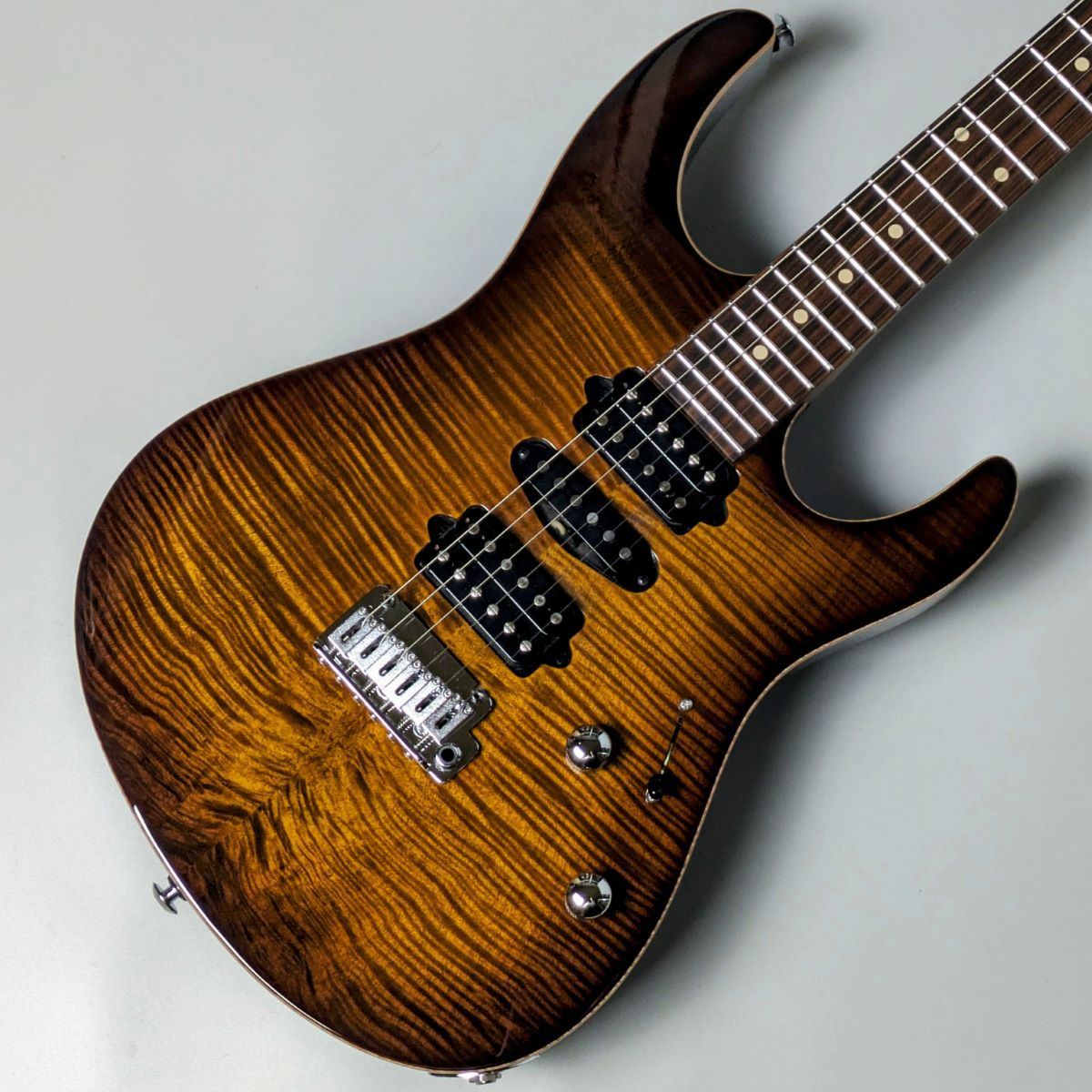 Suhr Modern Plus Bengal Burst/Pau Ferro【3.19kg】【ローン36