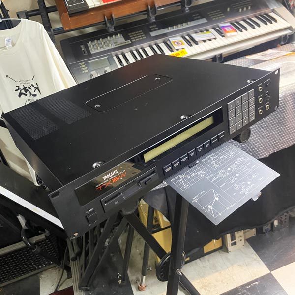 [ジャンク・通電確認済み]YAMAHA TX16W 取扱い説明書付き 7D3AC8B101444352AC1280C15B0BD9