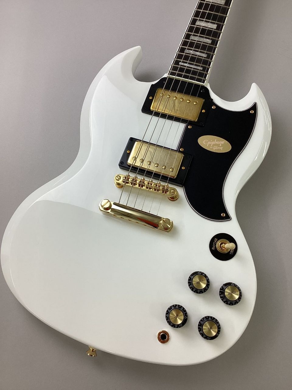 Epiphone SGスタイル エレキベース ホワイト Epiphone SGスタイル エレキベース ホワイト