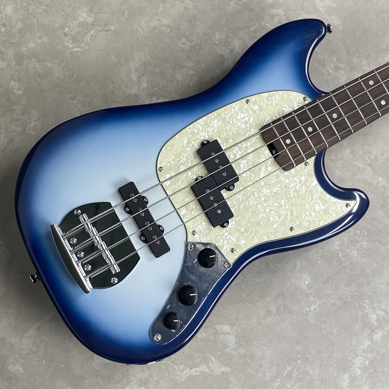 エレキベース ブルー ソリッドボディ Fender Limited Edition MUSTANG BASS PJ Maple Fingerboard Lake
